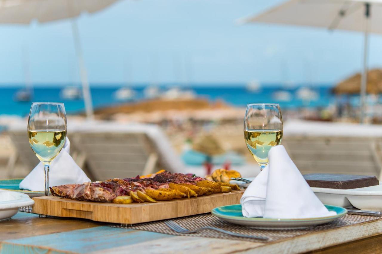 Insotel Punta Prima Prestige Suites & Spa Екстериор снимка