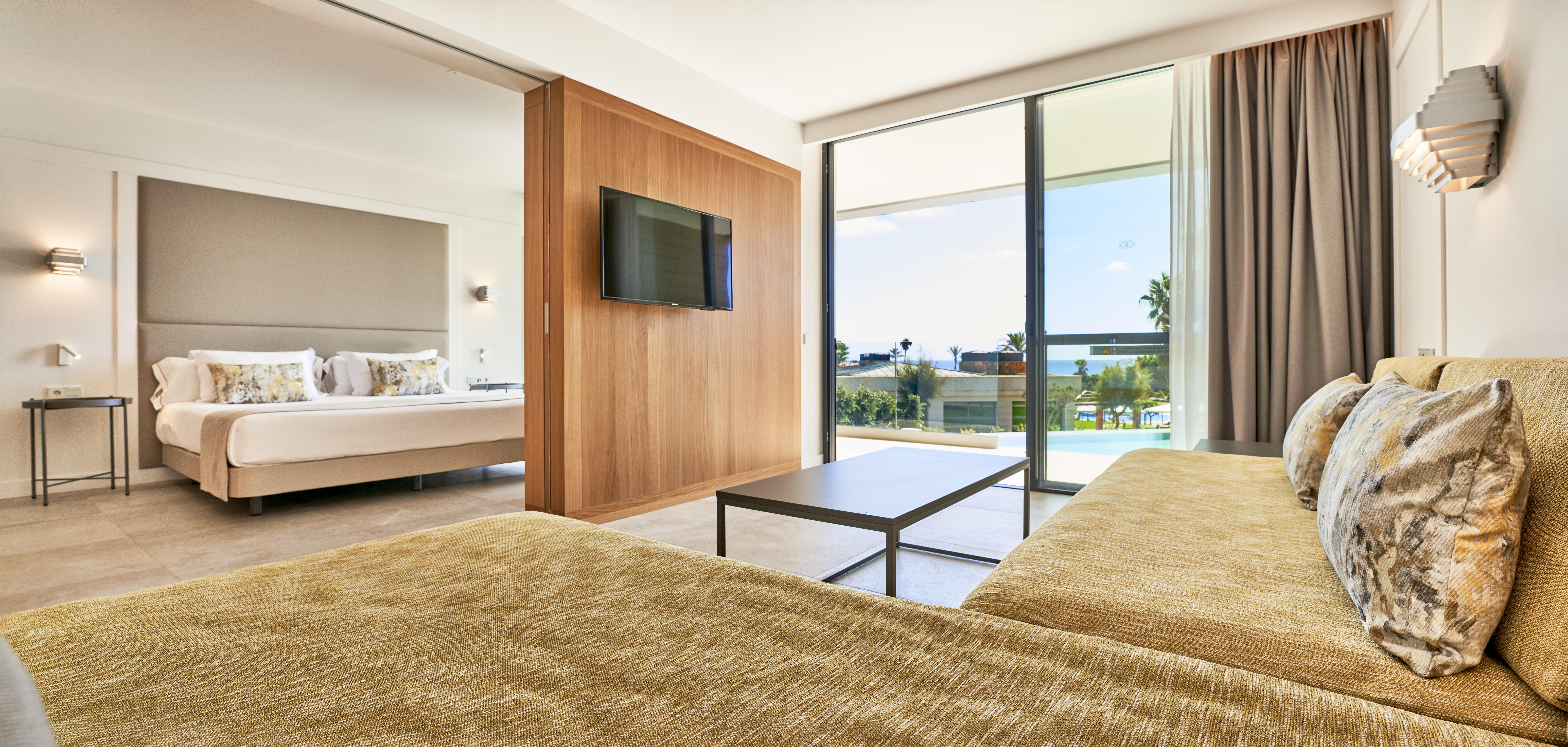 Insotel Punta Prima Prestige Suites & Spa Екстериор снимка
